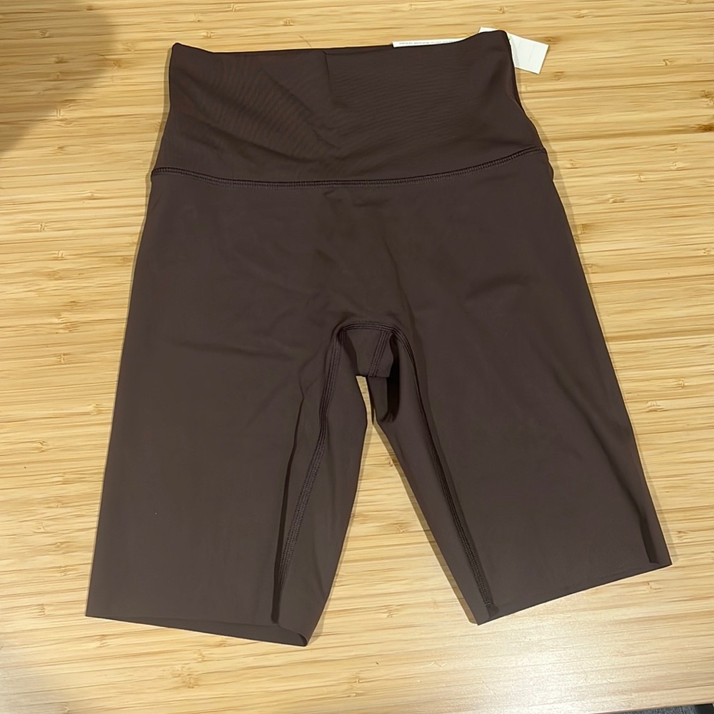 Offline by Aerie - Hi-Rise 9" Bike Shorts// US S